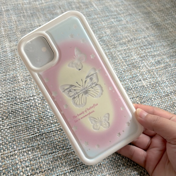 Butterfuly Iphone 11 Phone Case - Picture 2 of 4